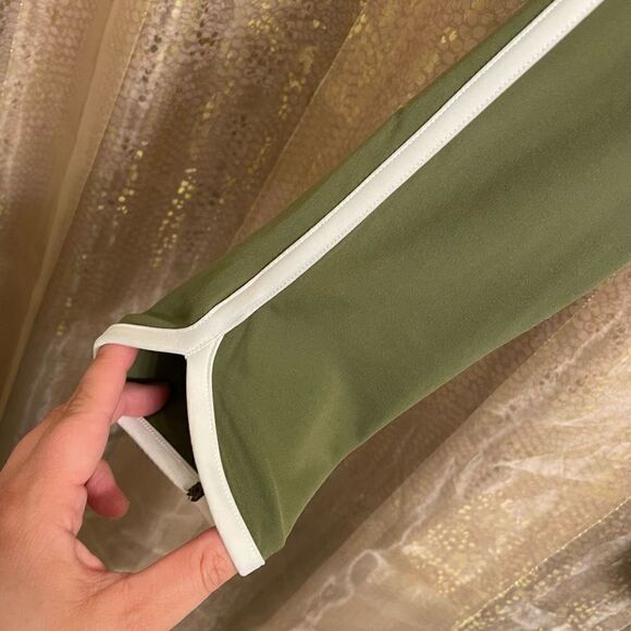 Aerie OFFLINE Real Me Xtra Track Legging Olive Green Granola Groove M Short NWT - Picture 3 of 9